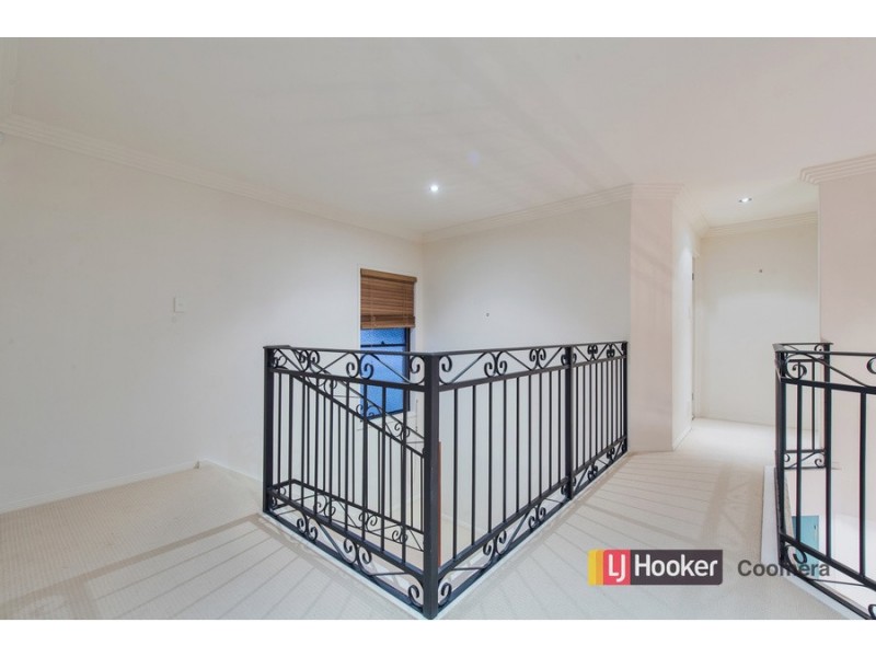 15 Nocturne Lane, Coomera Waters QLD 4209