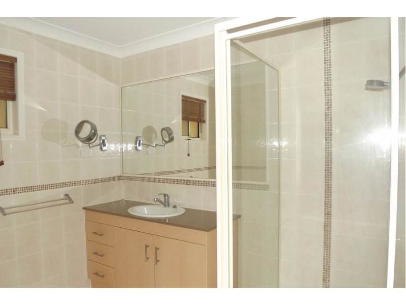 1/20 Gannon Way, Upper Coomera QLD 4209