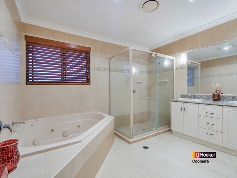 1 Nocturne Lane, Coomera Waters QLD 4209