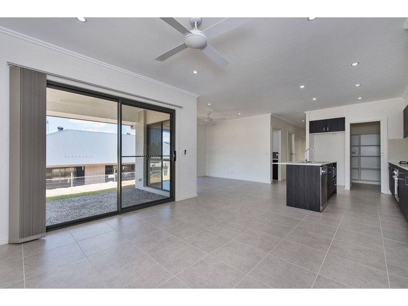 11 Jamison Street, Upper Coomera QLD 4209