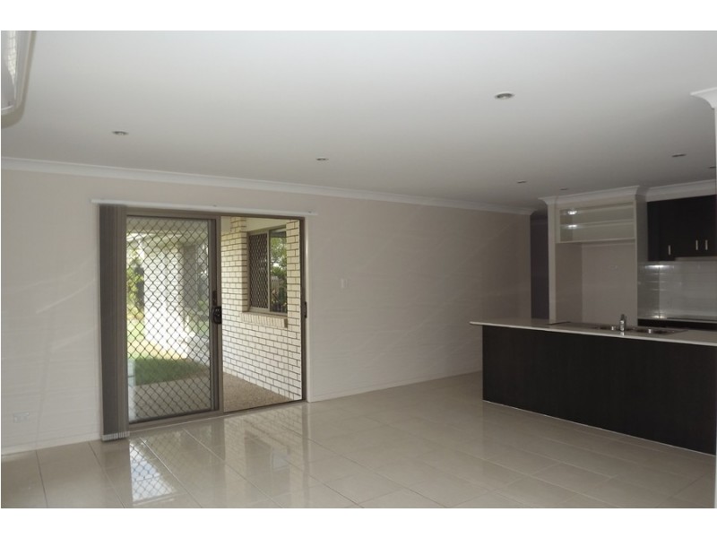 33 Parkvista Circuit, Coomera QLD 4209