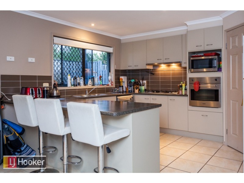 22 Crusade Court, Coomera Waters QLD 4209