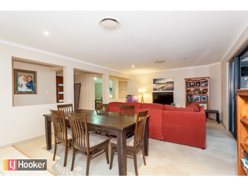 22 Crusade Court, Coomera Waters QLD 4209