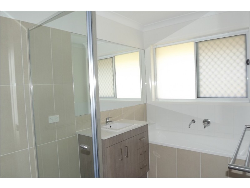 8 Pisces Court, Coomera QLD 4209