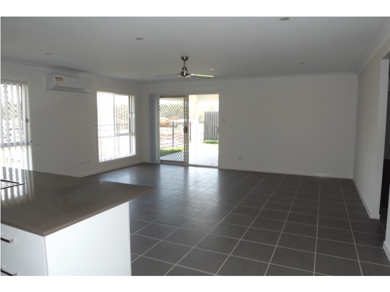27 Gemini Circuit, Coomera QLD 4209