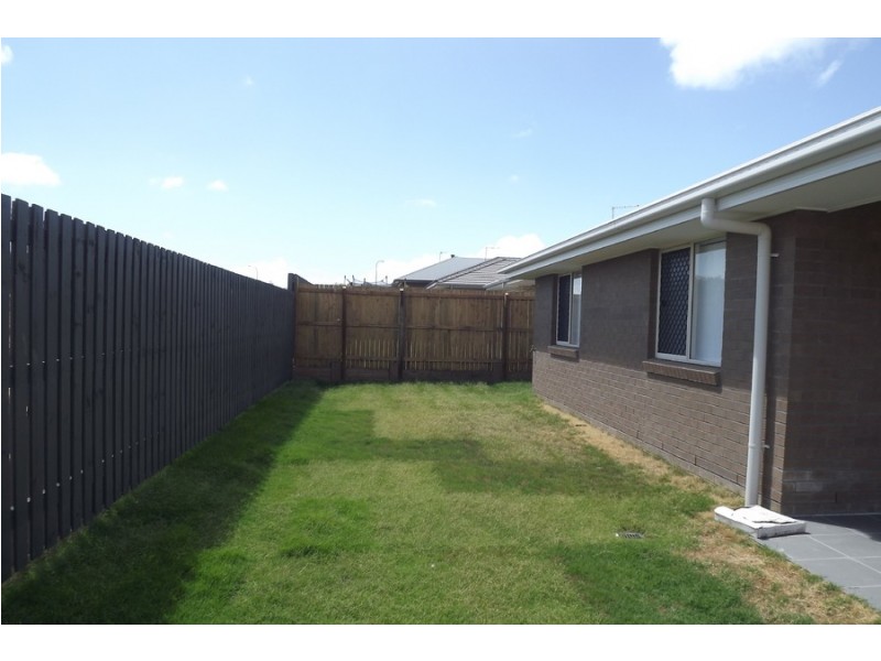 27 Gemini Circuit, Coomera QLD 4209