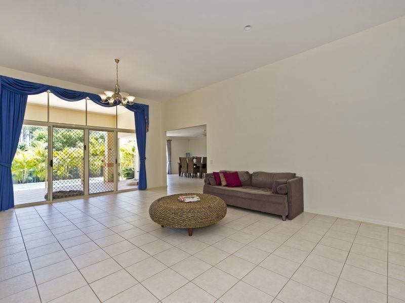 9 Koomooloo Circle, Coomera Waters QLD 4209