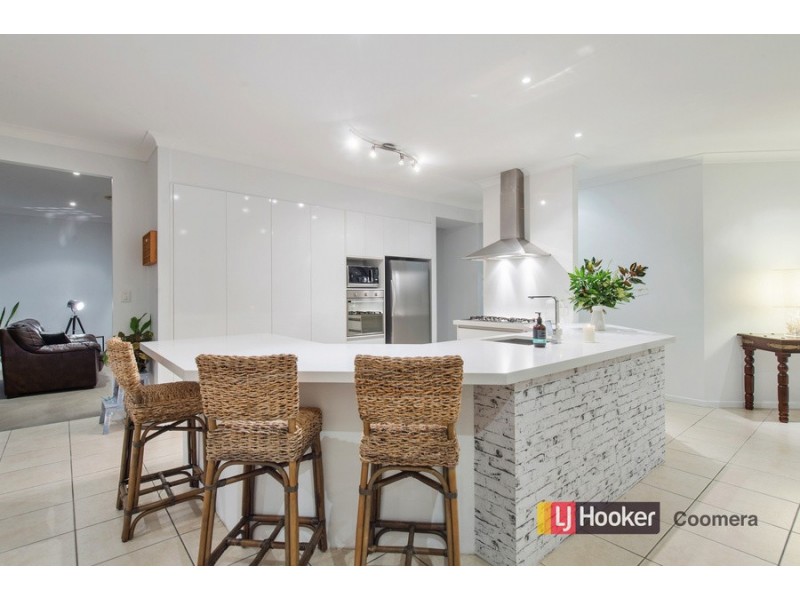 6 Kingtide Lane, Coomera Waters QLD 4209