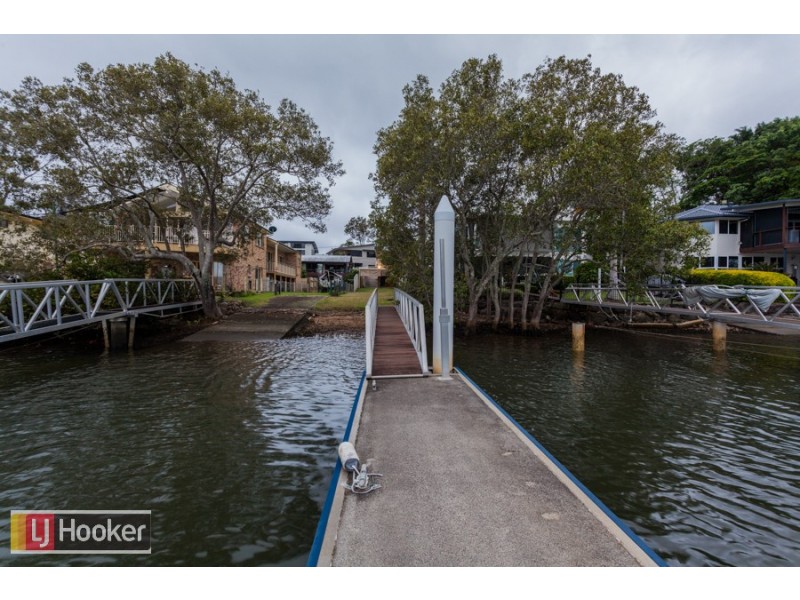 15 Waddiwong Road, Coomera QLD 4209