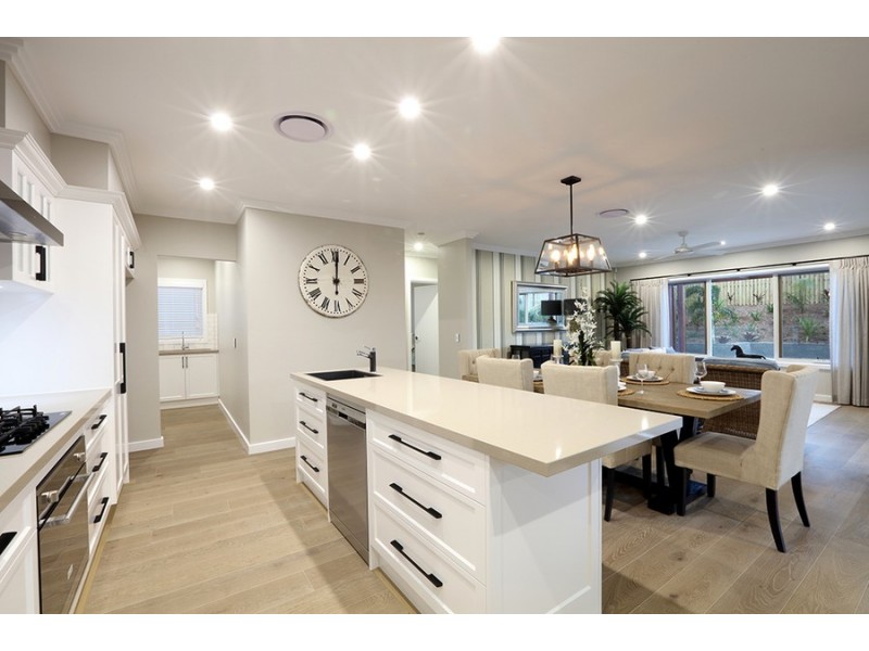 159 Riverstone Crossing, Maudsland QLD 4210