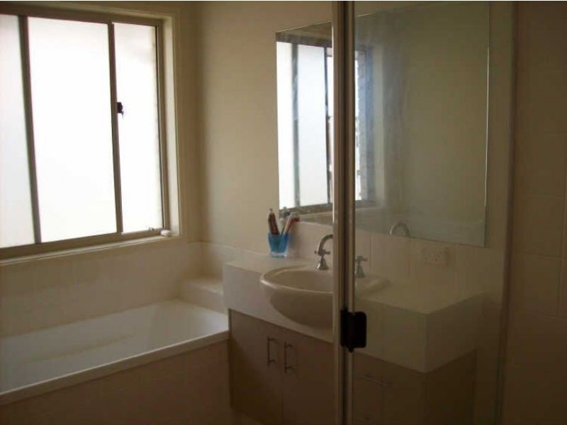 4 Stacer Street, Upper Coomera QLD 4209