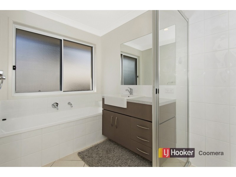 6 Seawind Road, Coomera Waters QLD 4209