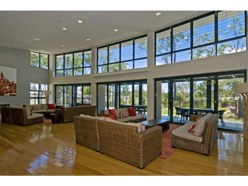 6 Tribulation Crescent, Coomera QLD 4209