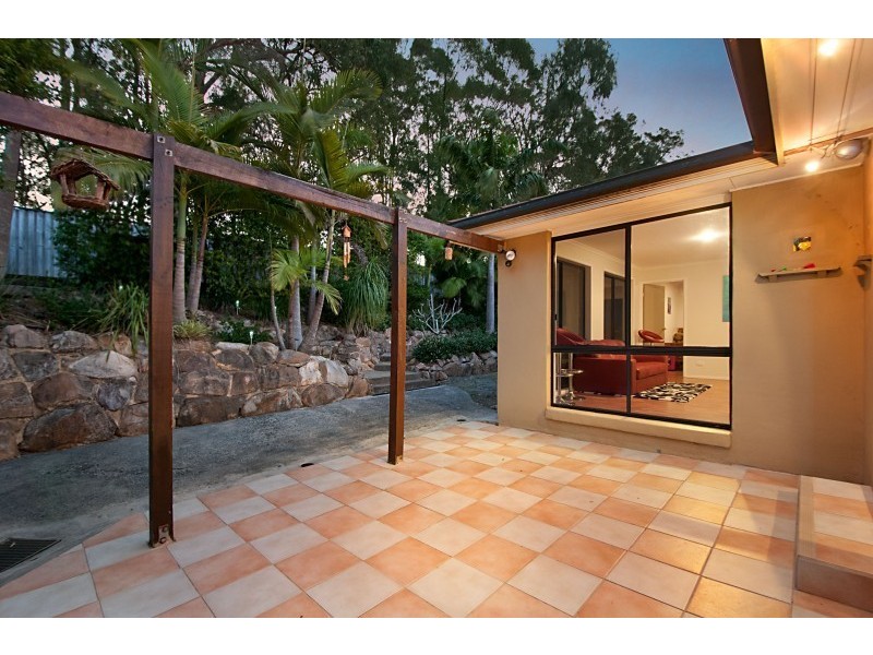 32 Stanfield Drive, Upper Coomera QLD 4209