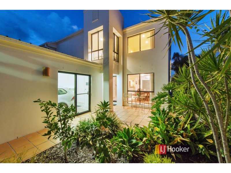 57/60-76 Caseys Road, Hope Island QLD 4212