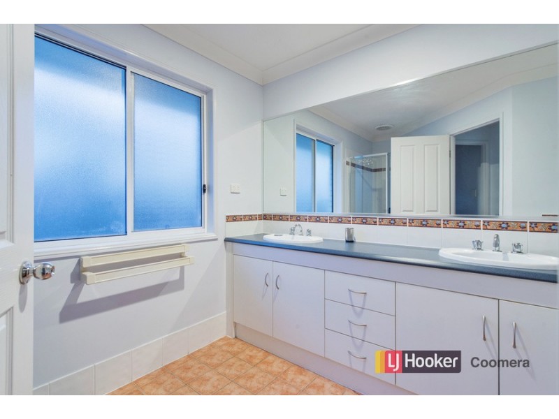 10 Glenshee Street, Upper Coomera QLD 4209