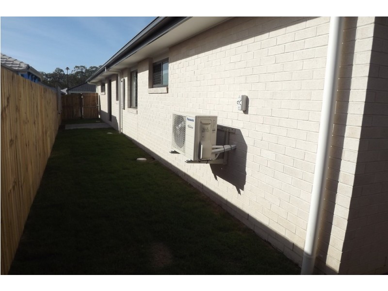 69 Milbrook Crescent, Pimpama QLD 4209