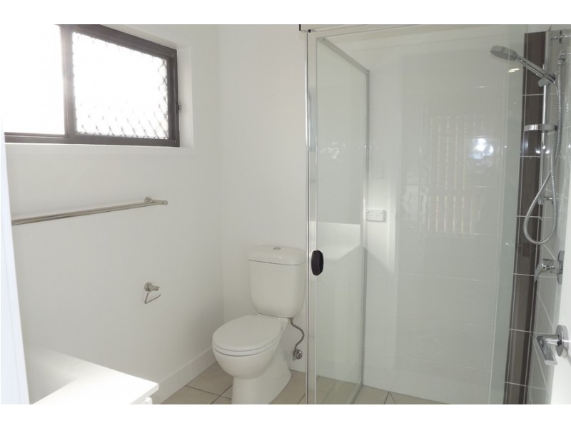 69 Milbrook Crescent, Pimpama QLD 4209