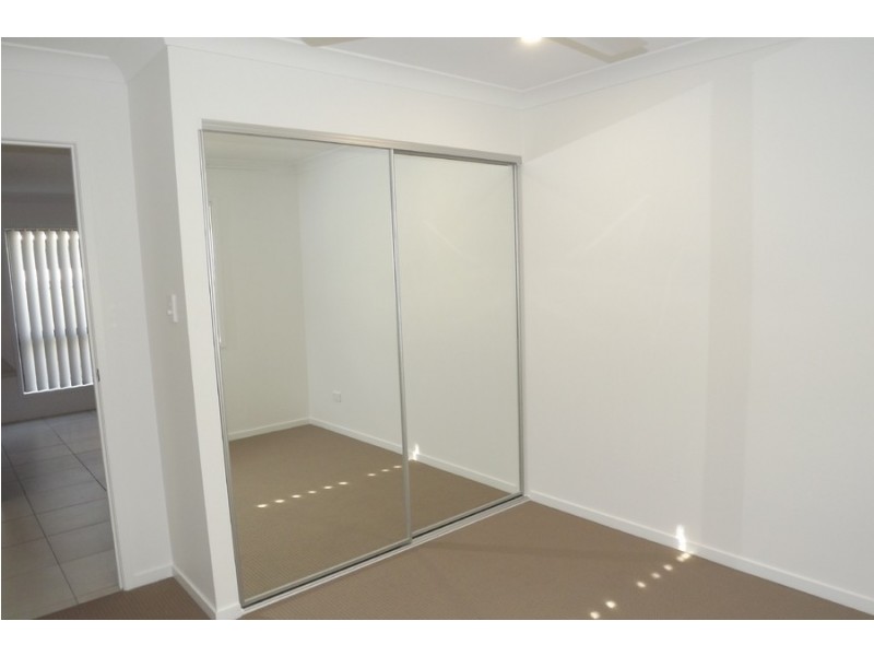 69 Milbrook Crescent, Pimpama QLD 4209