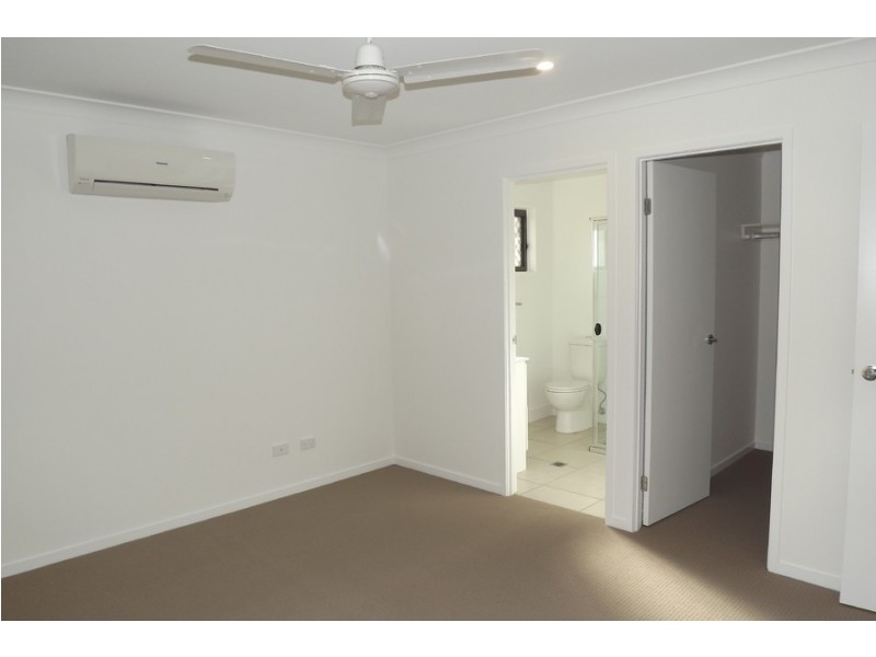 69 Milbrook Crescent, Pimpama QLD 4209