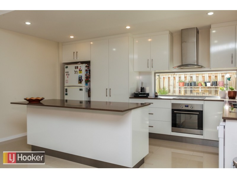 22 Antonio Place, Coomera QLD 4209