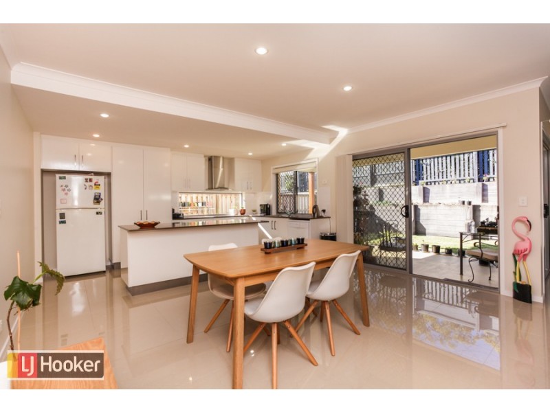 22 Antonio Place, Coomera QLD 4209