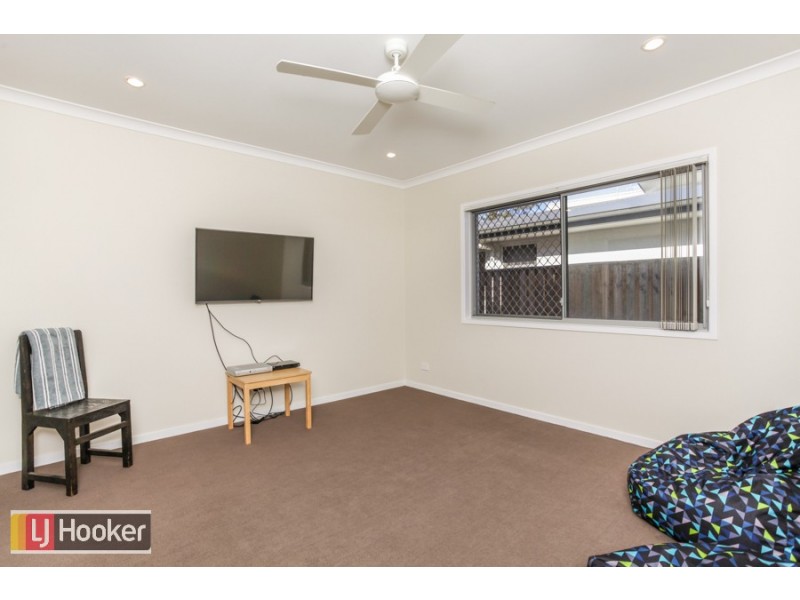 22 Antonio Place, Coomera QLD 4209