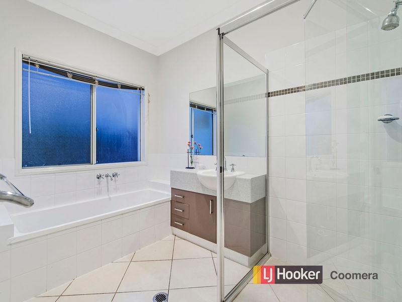 37 Kingsford Drive, Upper Coomera QLD 4209