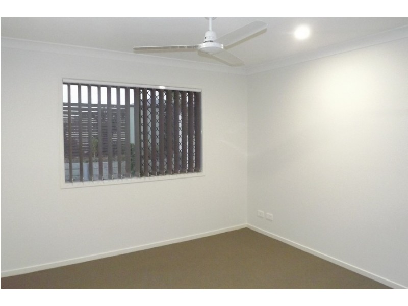 4 Zen Court, Coomera QLD 4209