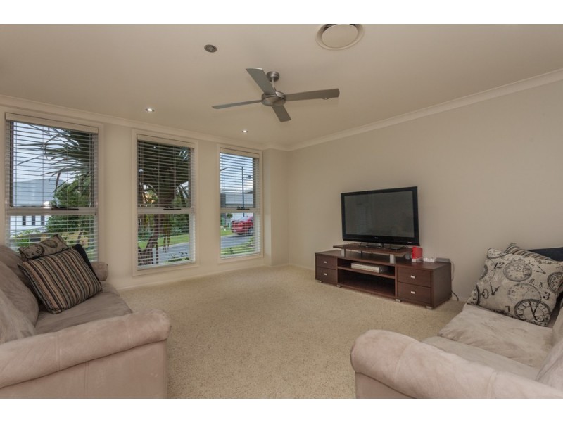 12 Village High Crescent, Coomera Waters QLD 4209
