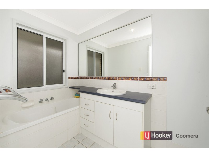 40 Nicola Way, Upper Coomera QLD 4209