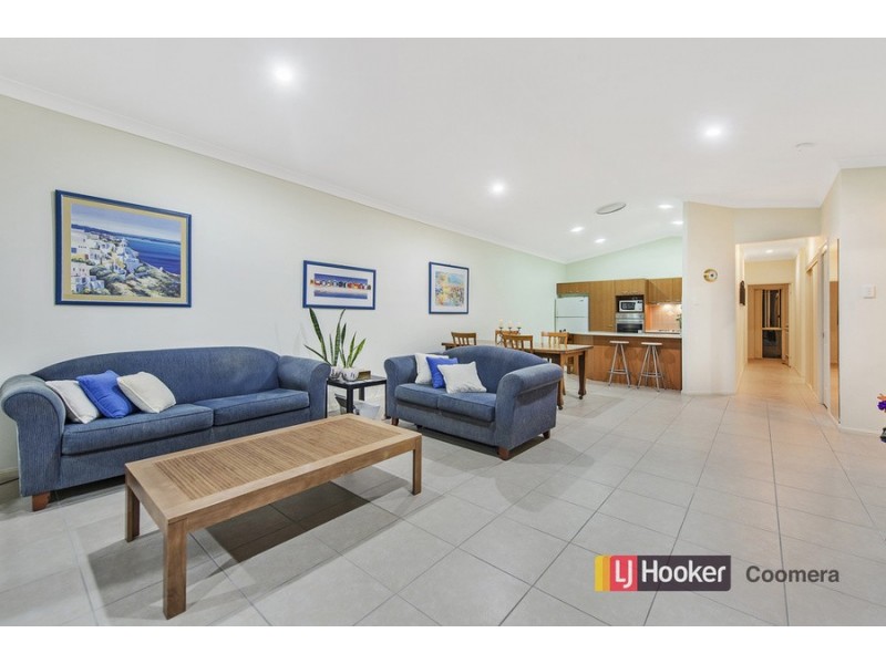 1/60 Freestone Drive, Upper Coomera QLD 4209
