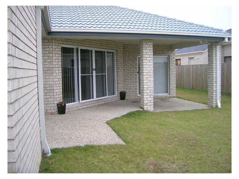 33 Merton Drive, Upper Coomera QLD 4209