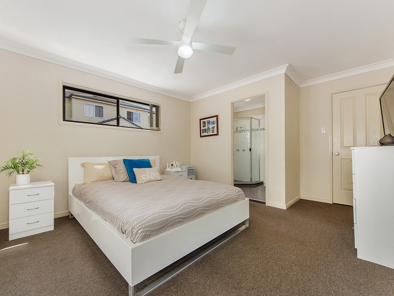 24/8A Clydesdale Drive, Upper Coomera QLD 4209