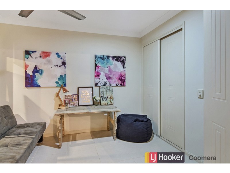 6 Meadow Way, Upper Coomera QLD 4209