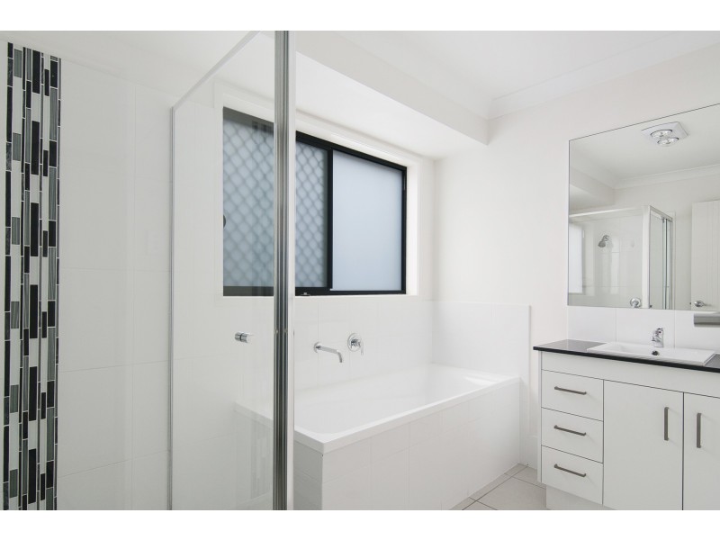 26 Augusta Boulevard, Pimpama QLD 4209