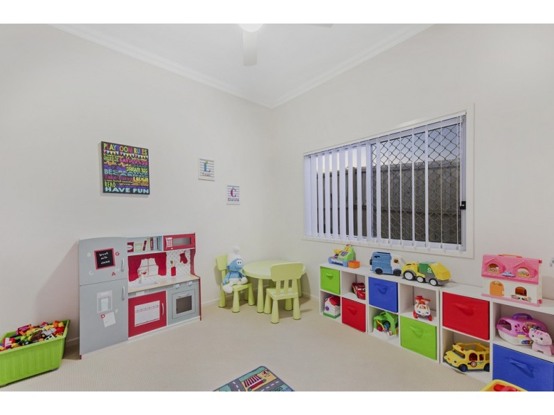 2 Bakara Lane, Upper Coomera QLD 4209