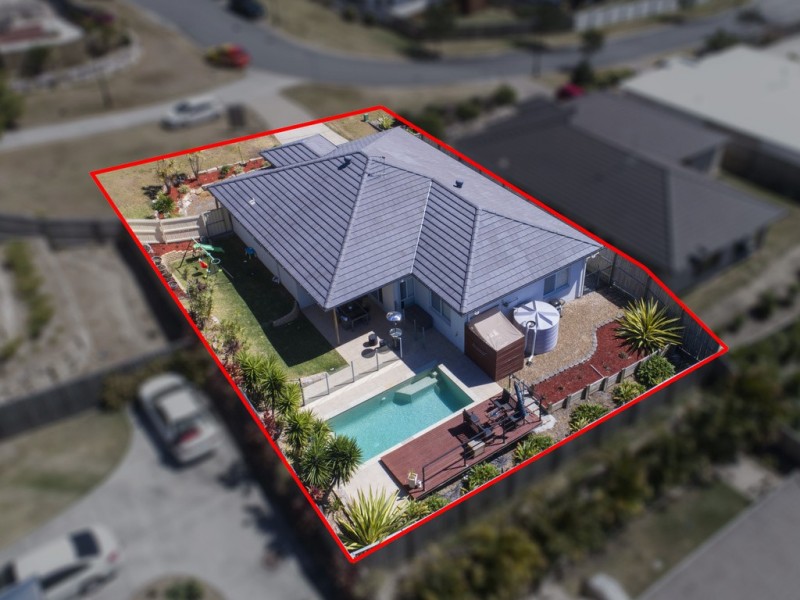 2 Bakara Lane, Upper Coomera QLD 4209
