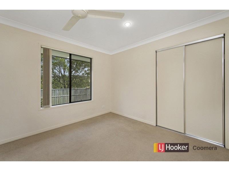 7 Burr Court, Pacific Pines QLD 4211