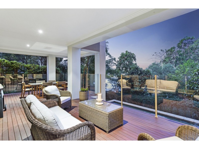 9 Village High Crescent, Coomera Waters QLD 4209