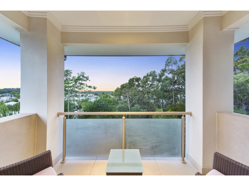 9 Village High Crescent, Coomera Waters QLD 4209