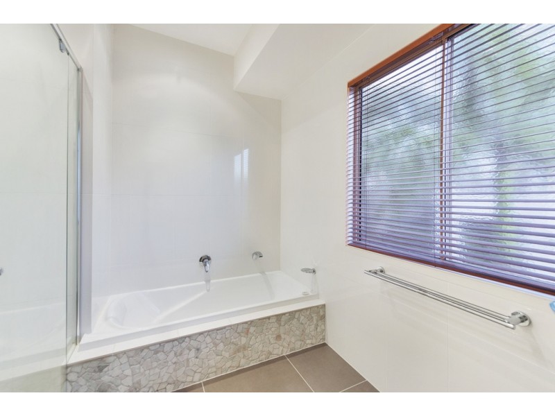 9 Village High Crescent, Coomera Waters QLD 4209