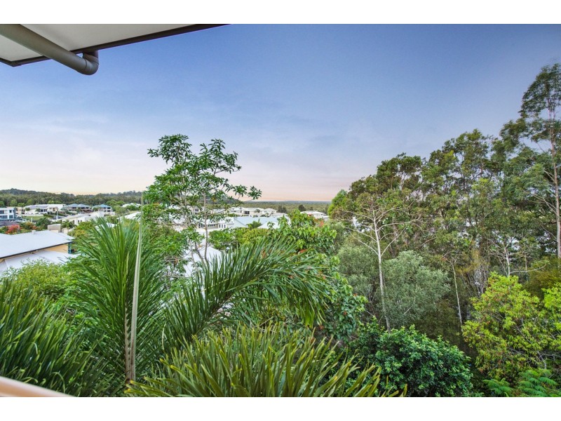 9 Village High Crescent, Coomera Waters QLD 4209