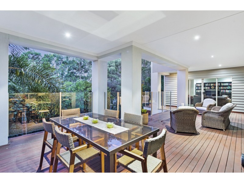 9 Village High Crescent, Coomera Waters QLD 4209