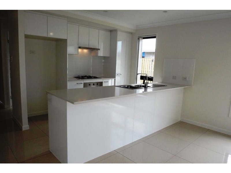 5 Doherty Drive, Pimpama QLD 4209