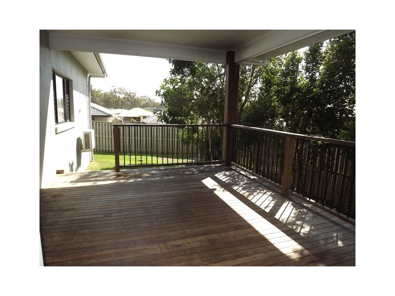 12 Paradise Drive, Coomera QLD 4209