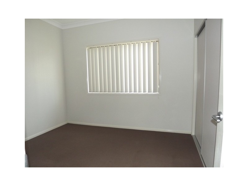 12 Paradise Drive, Coomera QLD 4209