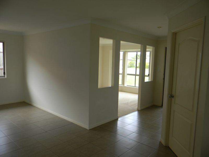 15 Glenridge Street, Upper Coomera QLD 4209