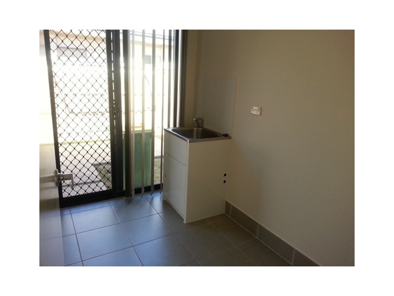 43 Azure Way, Hope Island QLD 4212