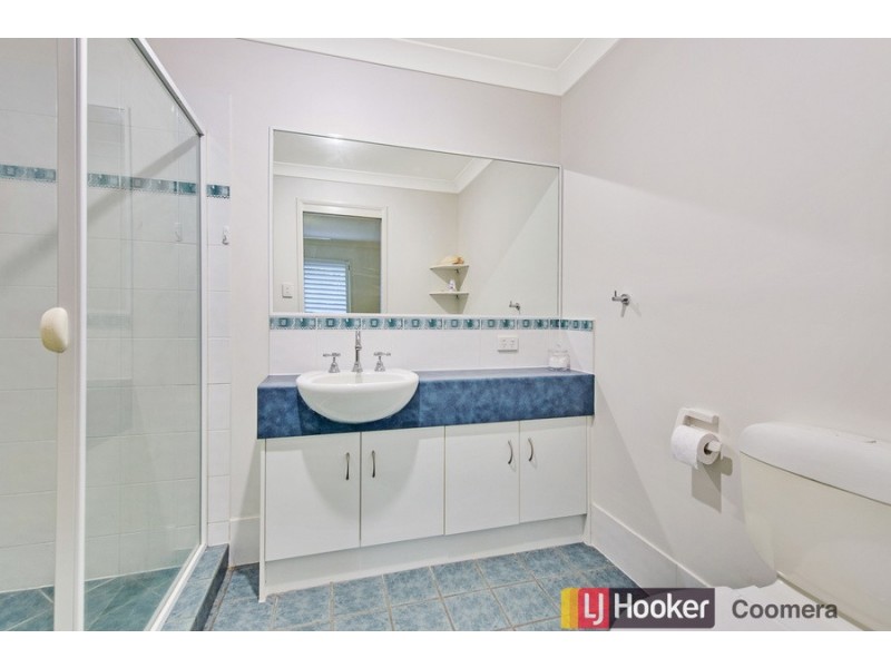 1/18 Dickinson Street, Upper Coomera QLD 4209